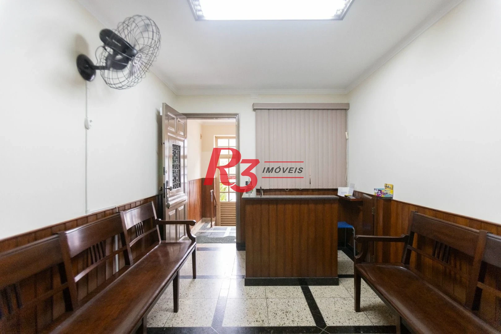 Sobrado com 4 dormitórios, 227 m² - venda por R$ 2.000.000,00 ou aluguel por R$ 9.605,06/mês - Vila Belmiro - Santos/SP