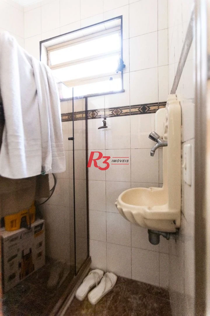 Sobrado com 4 dormitórios, 227 m² - venda por R$ 2.000.000,00 ou aluguel por R$ 9.605,06/mês - Vila Belmiro - Santos/SP