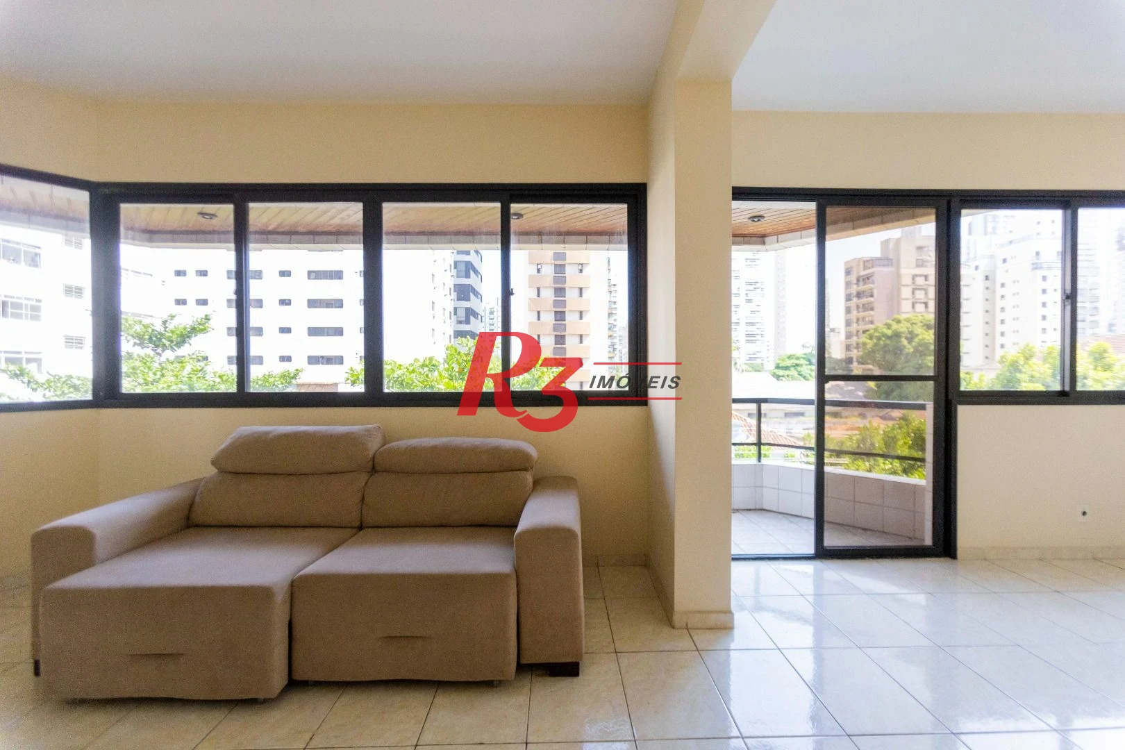 Apartamento com 3 dormitórios à venda, 188 m² por R$ 1.385.000,00 - Gonzaga - Santos/SP