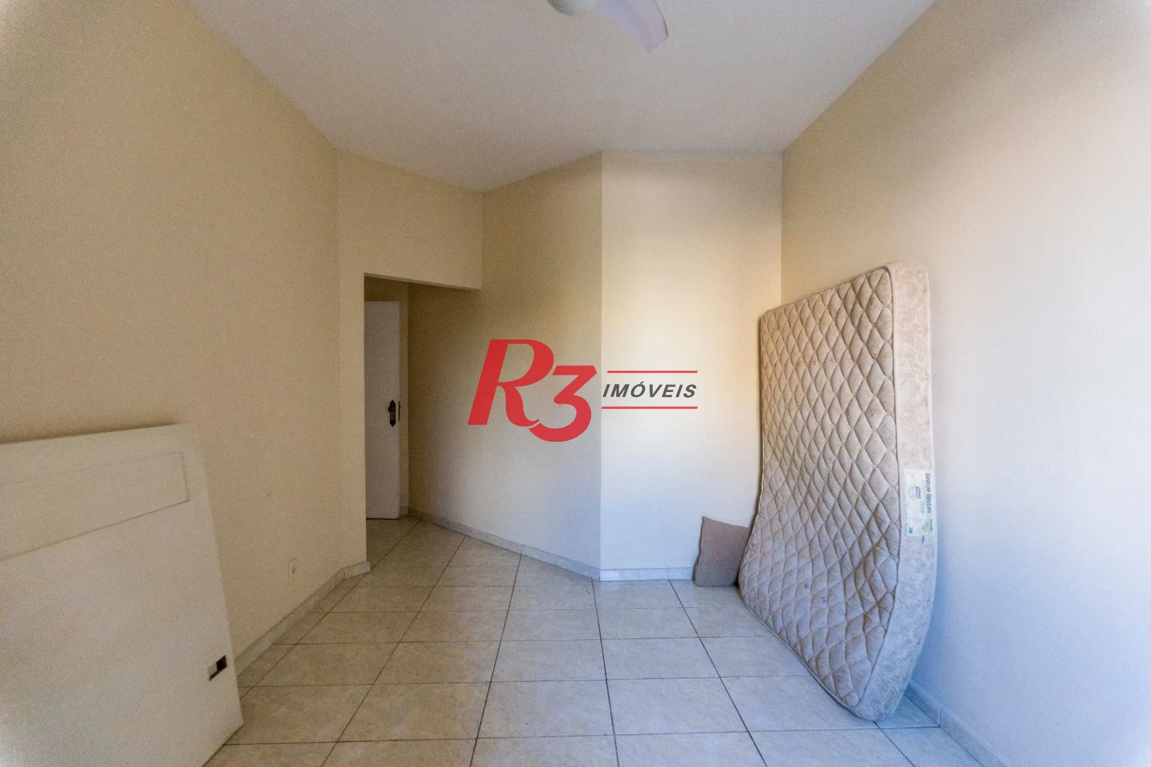 Apartamento com 3 dormitórios à venda, 188 m² por R$ 1.385.000,00 - Gonzaga - Santos/SP
