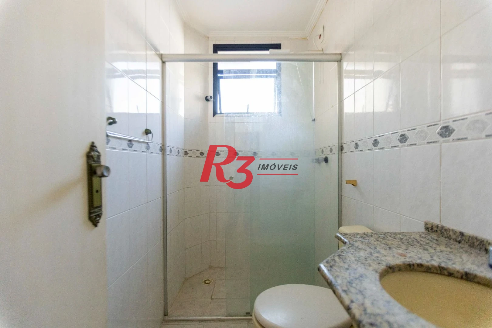 Apartamento com 3 dormitórios à venda, 188 m² por R$ 1.385.000,00 - Gonzaga - Santos/SP
