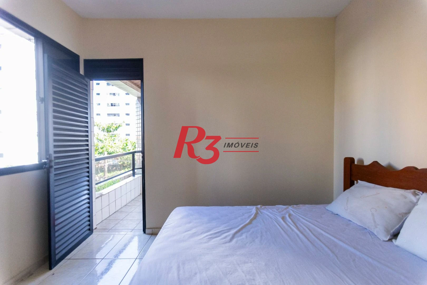 Apartamento com 3 dormitórios à venda, 188 m² por R$ 1.385.000,00 - Gonzaga - Santos/SP