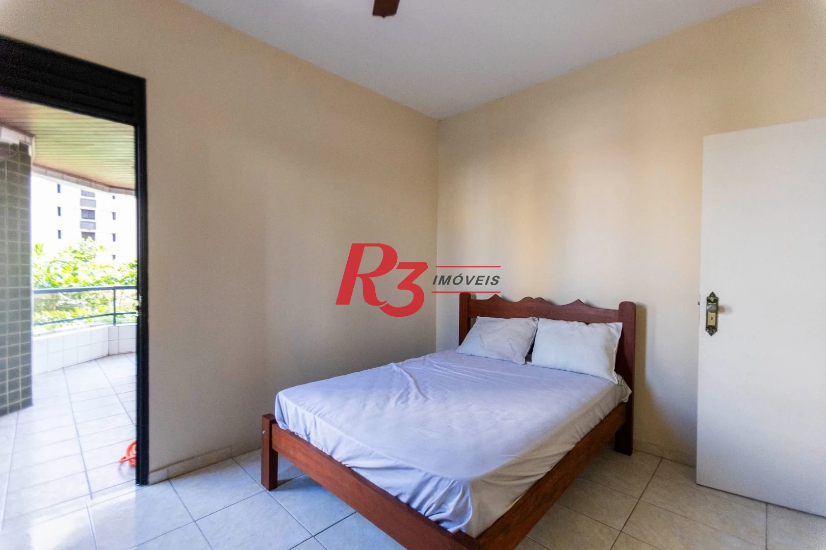 Apartamento com 3 dormitórios à venda, 188 m² por R$ 1.385.000,00 - Gonzaga - Santos/SP