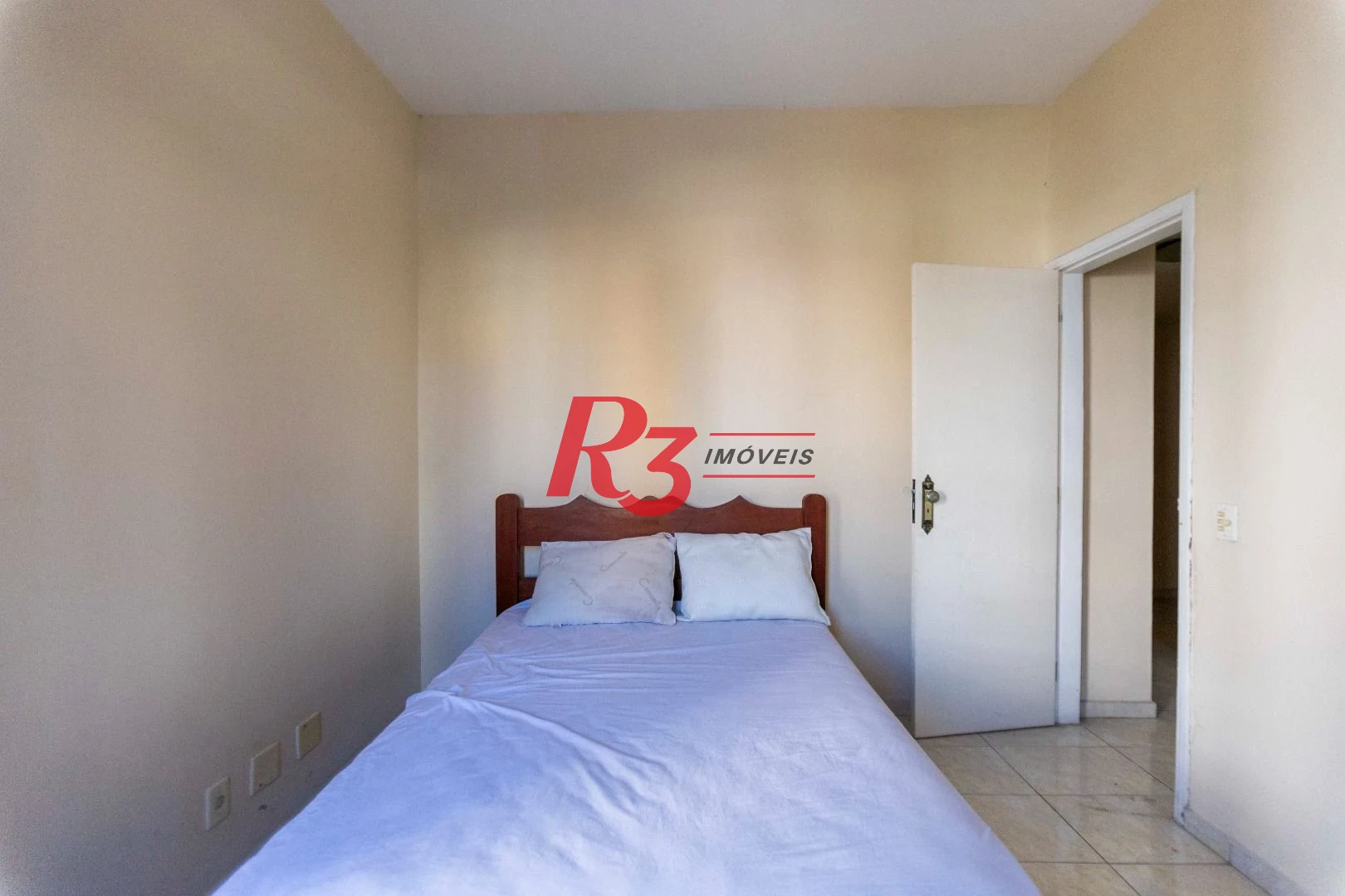 Apartamento com 3 dormitórios à venda, 188 m² por R$ 1.385.000,00 - Gonzaga - Santos/SP