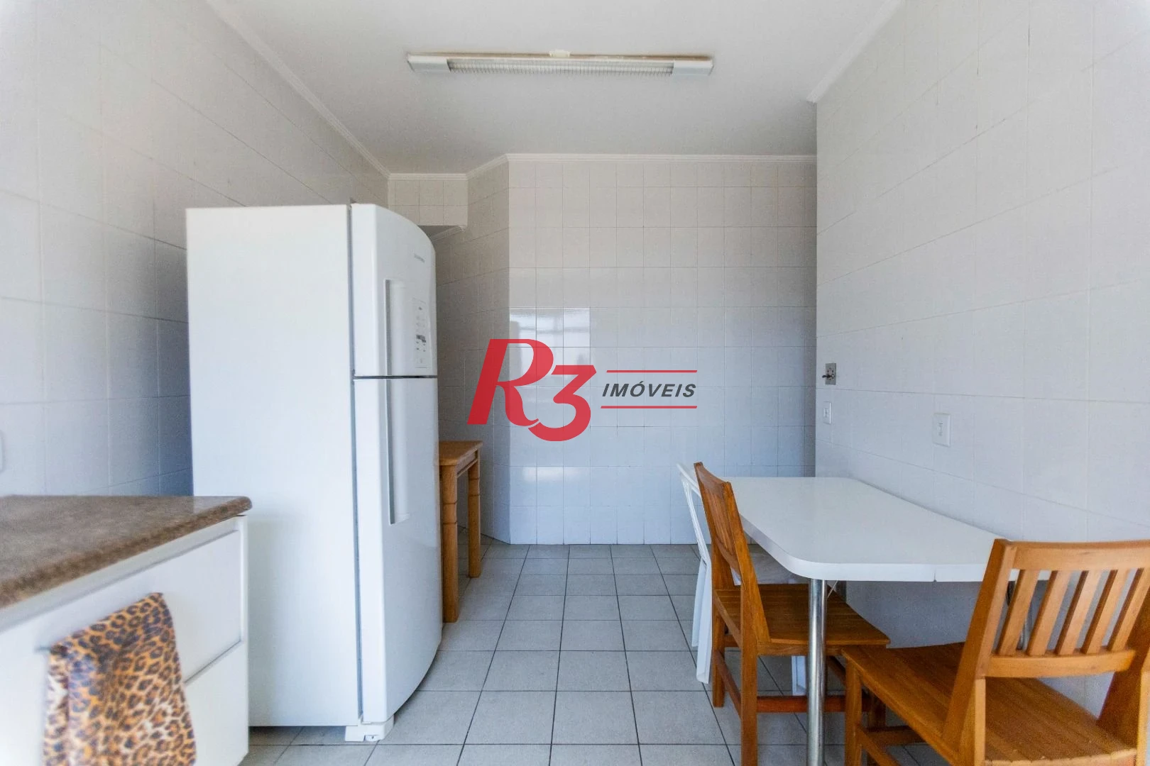Apartamento com 3 dormitórios à venda, 188 m² por R$ 1.385.000,00 - Gonzaga - Santos/SP