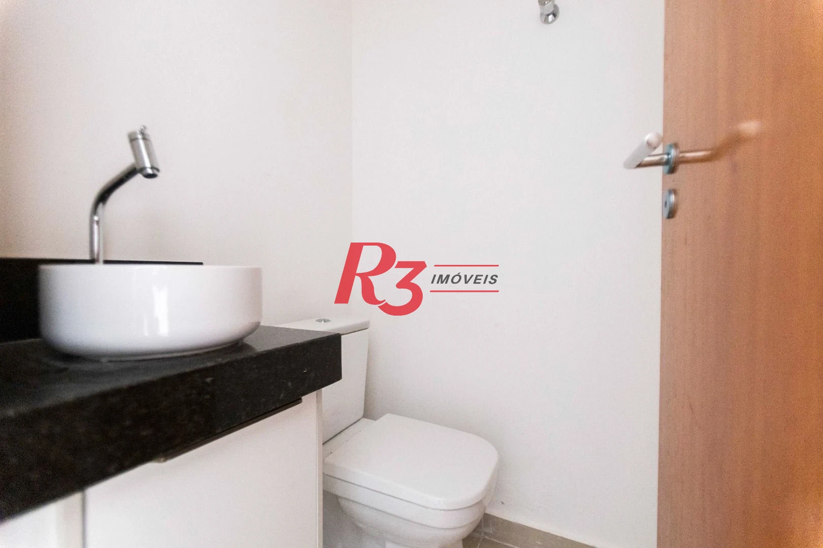 Casa com 3 dormitórios à venda, 150 m² por R$ 1.300.000,00 - Aparecida - Santos/SP