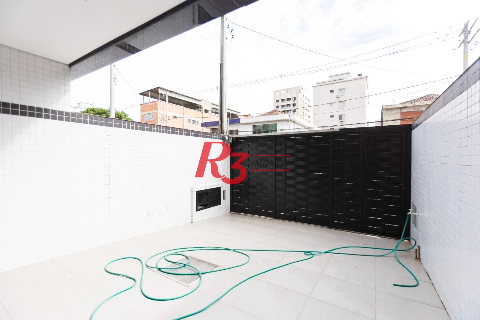 Casa com 3 dormitórios à venda, 150 m² por R$ 1.300.000,00 - Aparecida - Santos/SP