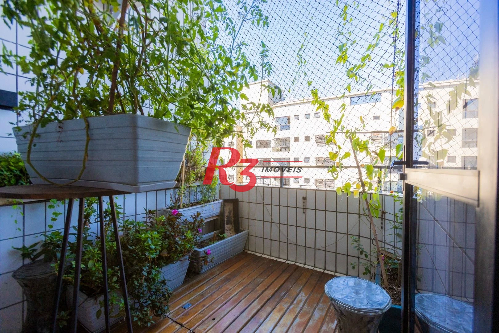 Apartamento à venda, 84 m² por R$ 1.100.000,00 - Ponta da Praia - Santos/SP