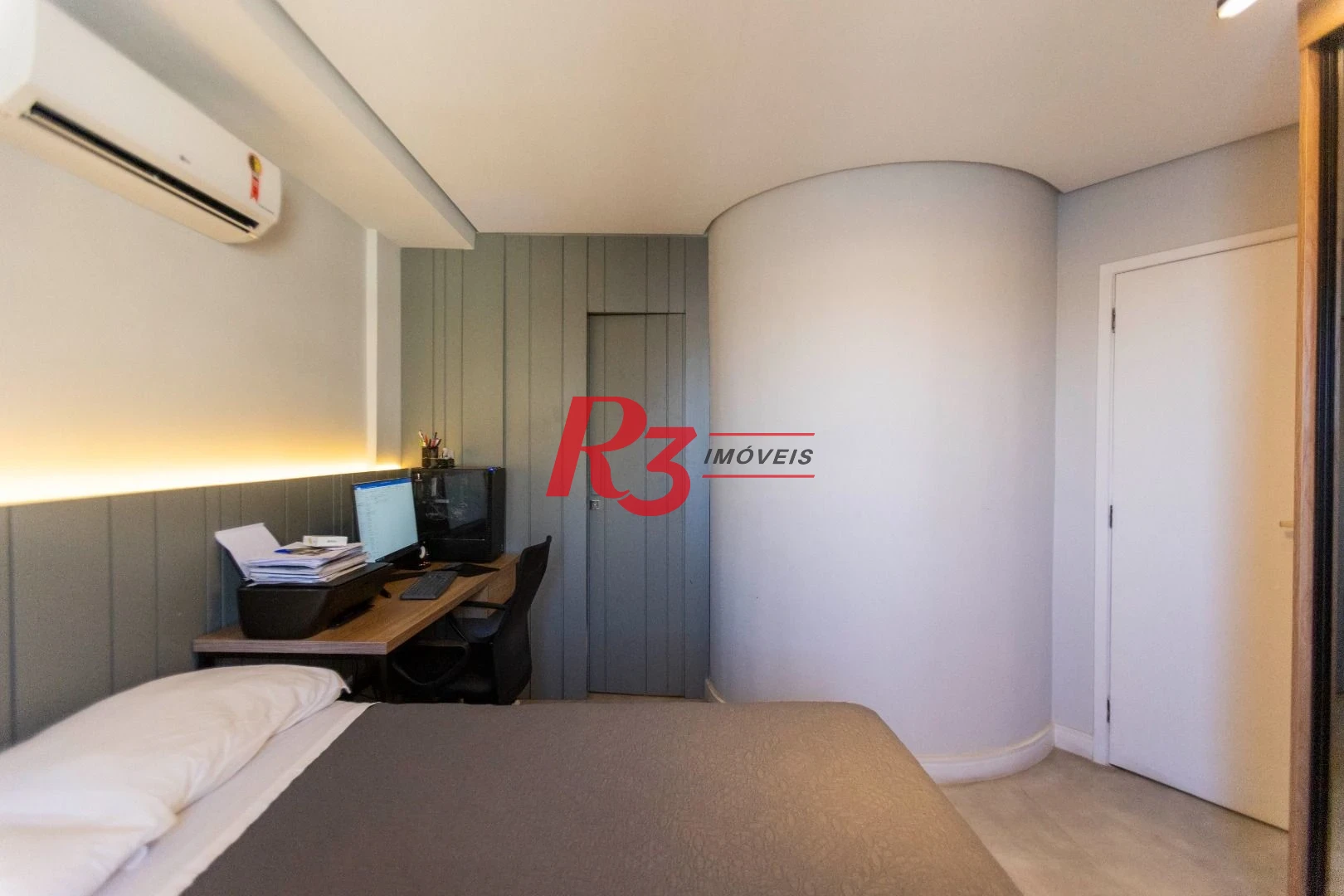 Apartamento à venda, 84 m² por R$ 1.100.000,00 - Ponta da Praia - Santos/SP