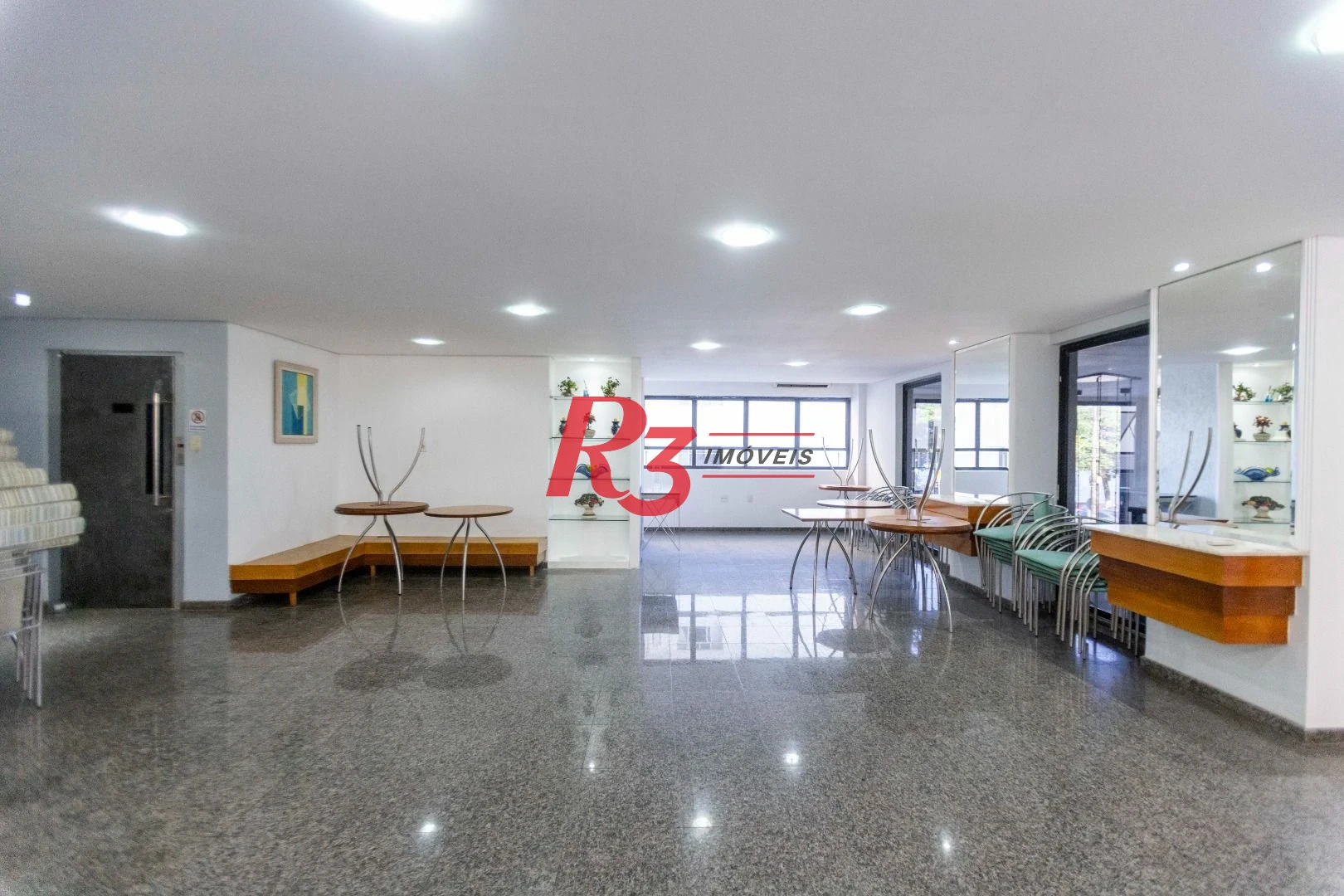 Apartamento à venda, 84 m² por R$ 1.100.000,00 - Ponta da Praia - Santos/SP