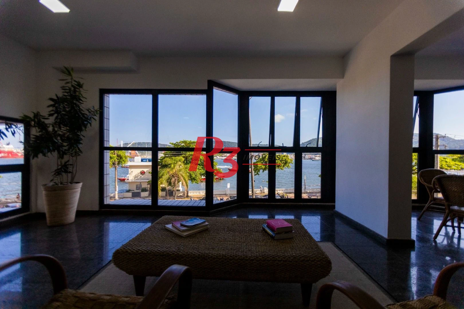Apartamento à venda, 84 m² por R$ 1.100.000,00 - Ponta da Praia - Santos/SP