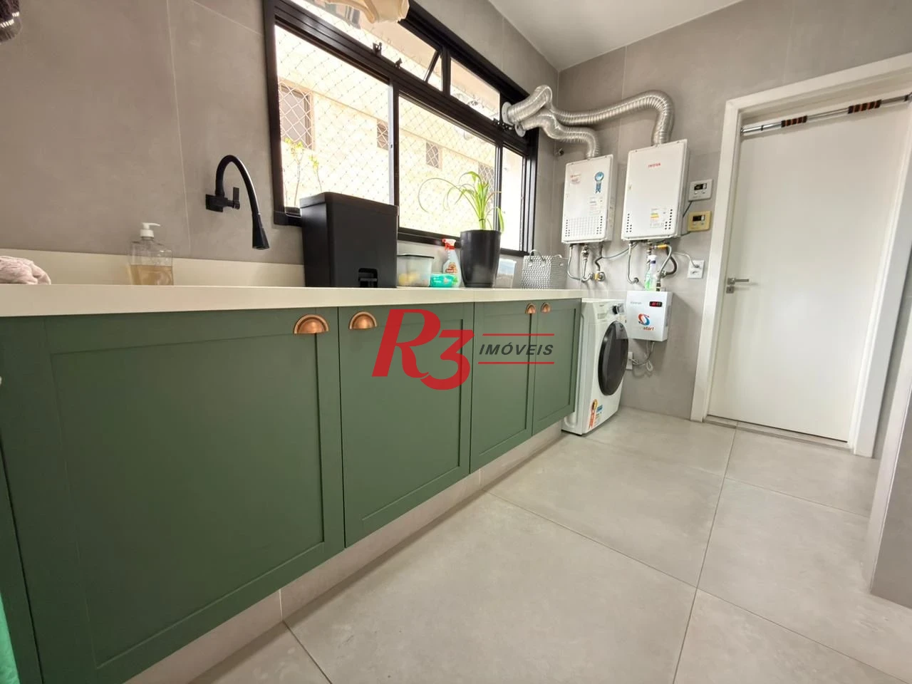 Apartamento à venda, 287 m² por R$ 2.900.000,00 - Boqueirão - Santos/SP