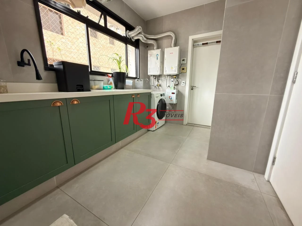 Apartamento à venda, 287 m² por R$ 2.900.000,00 - Boqueirão - Santos/SP