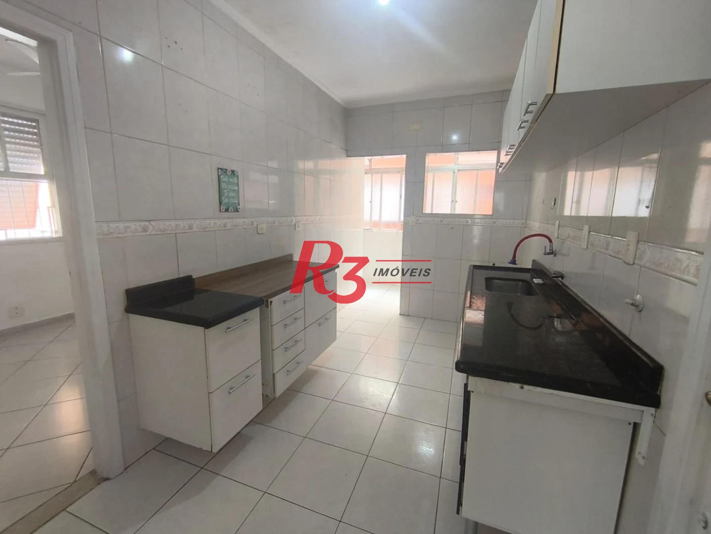 Apartamento com 3 dormitórios para alugar, 140 m² por R$ 4.500,00/mês - Gonzaga - Santos/SP
