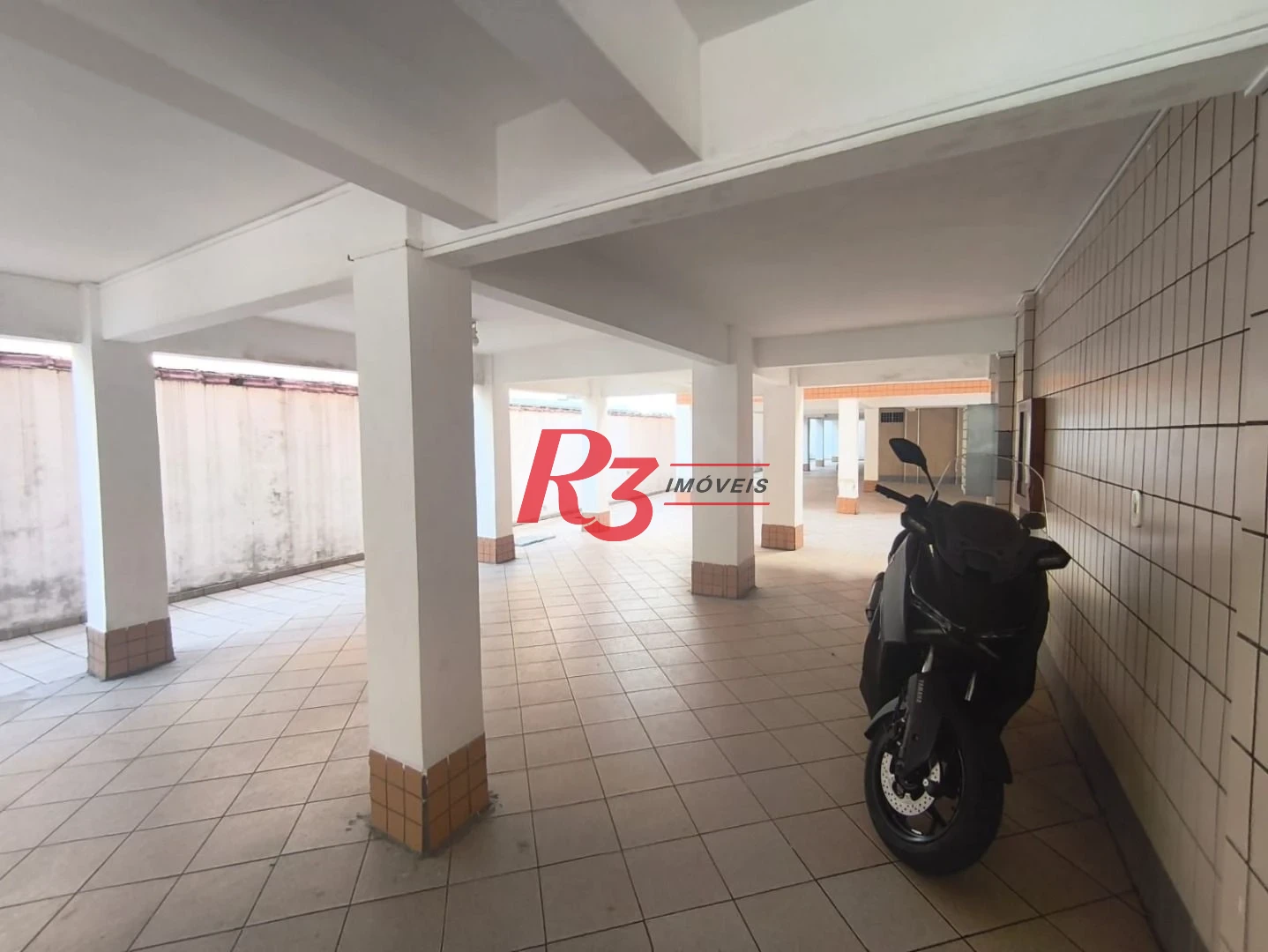 Apartamento com 3 dormitórios para alugar, 140 m² por R$ 4.500,00/mês - Gonzaga - Santos/SP