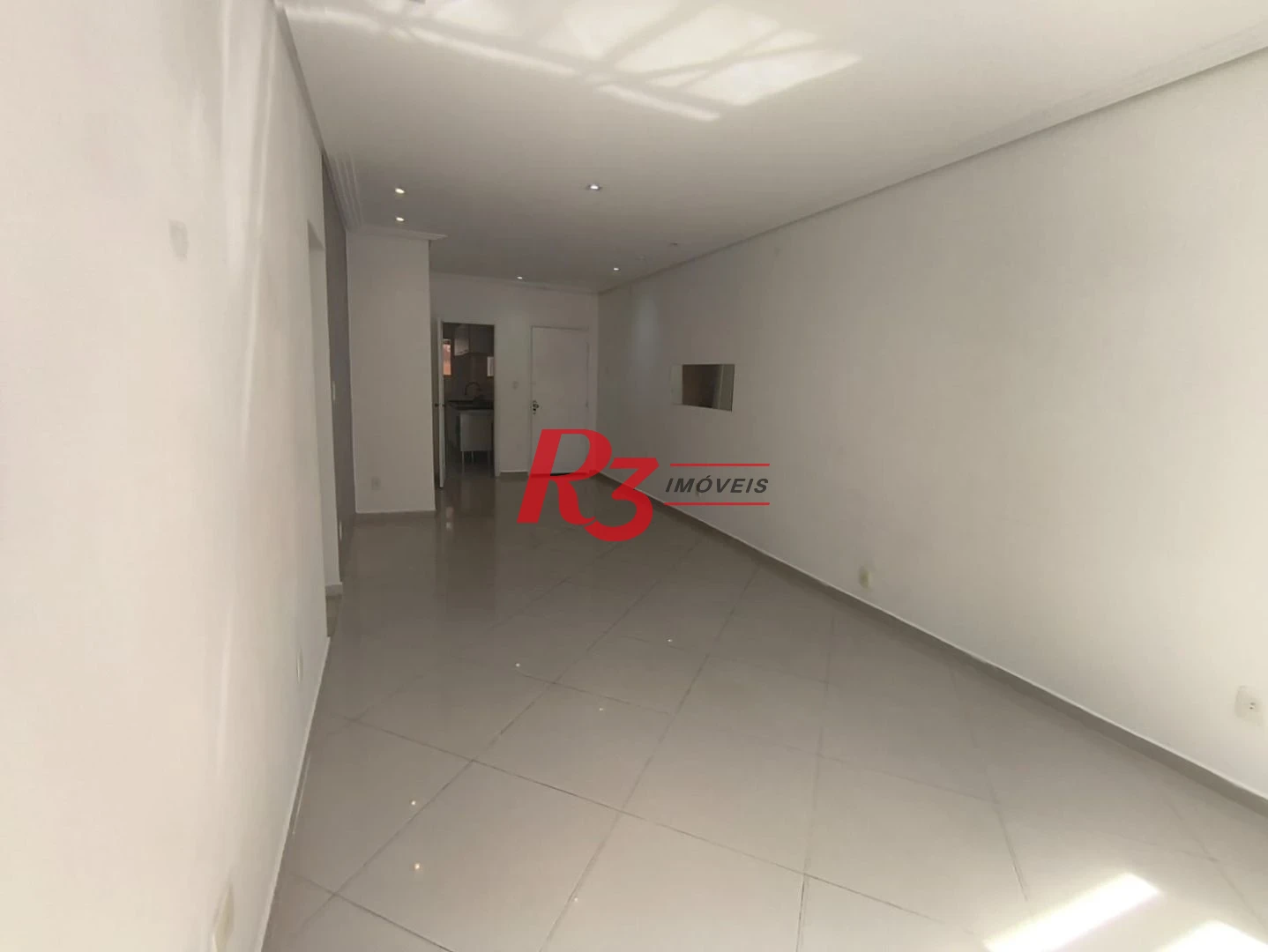 Apartamento com 3 dormitórios para alugar, 140 m² por R$ 4.500,00/mês - Gonzaga - Santos/SP