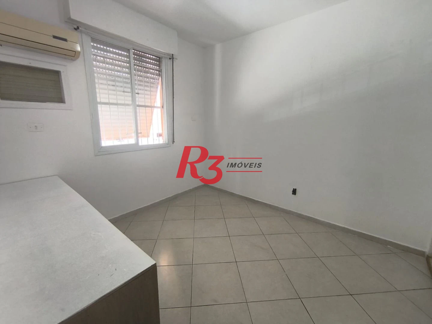 Apartamento com 3 dormitórios para alugar, 140 m² por R$ 4.500,00/mês - Gonzaga - Santos/SP