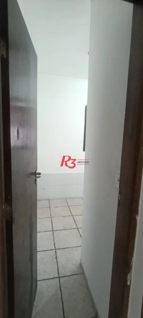 Casa à venda na Vila São Jorge, em Santos, com 2 quartos, 43 m², 1 vaga de garagem! e quintal com churrasqueira!