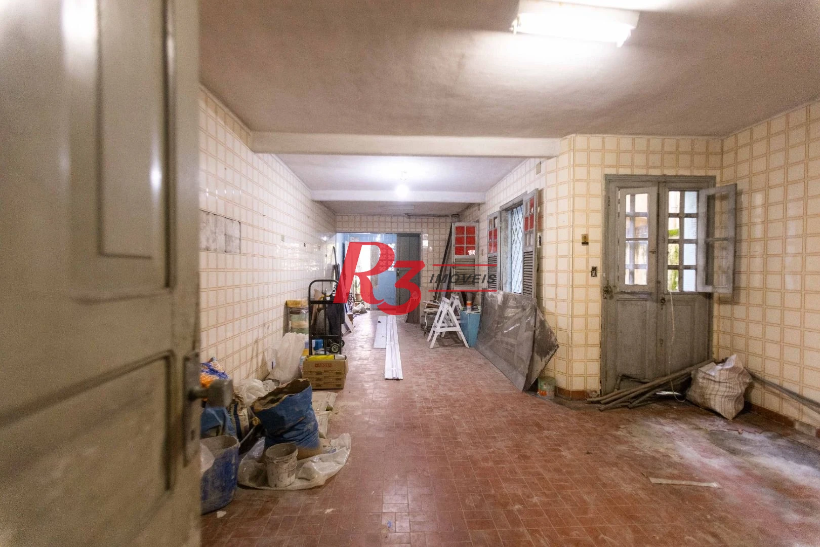 Loja para alugar, 275 m² por R$ 5.380,00/mês - Vila Mathias - Santos/SP