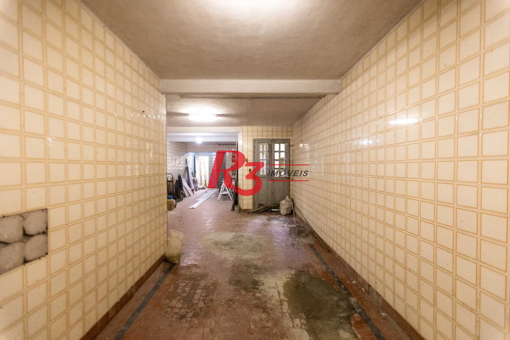 Loja para alugar, 275 m² por R$ 5.380,00/mês - Vila Mathias - Santos/SP