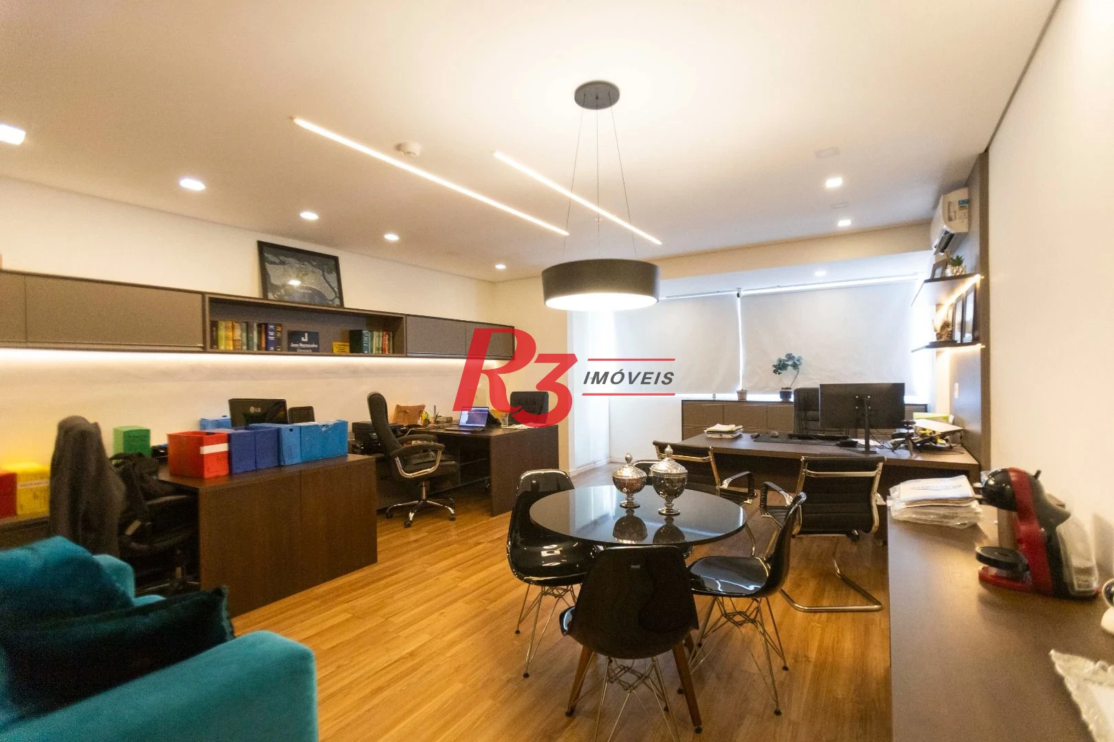 Sala à venda, 44 m² por R$ 630.000,00 - Boqueirão - Santos/SP