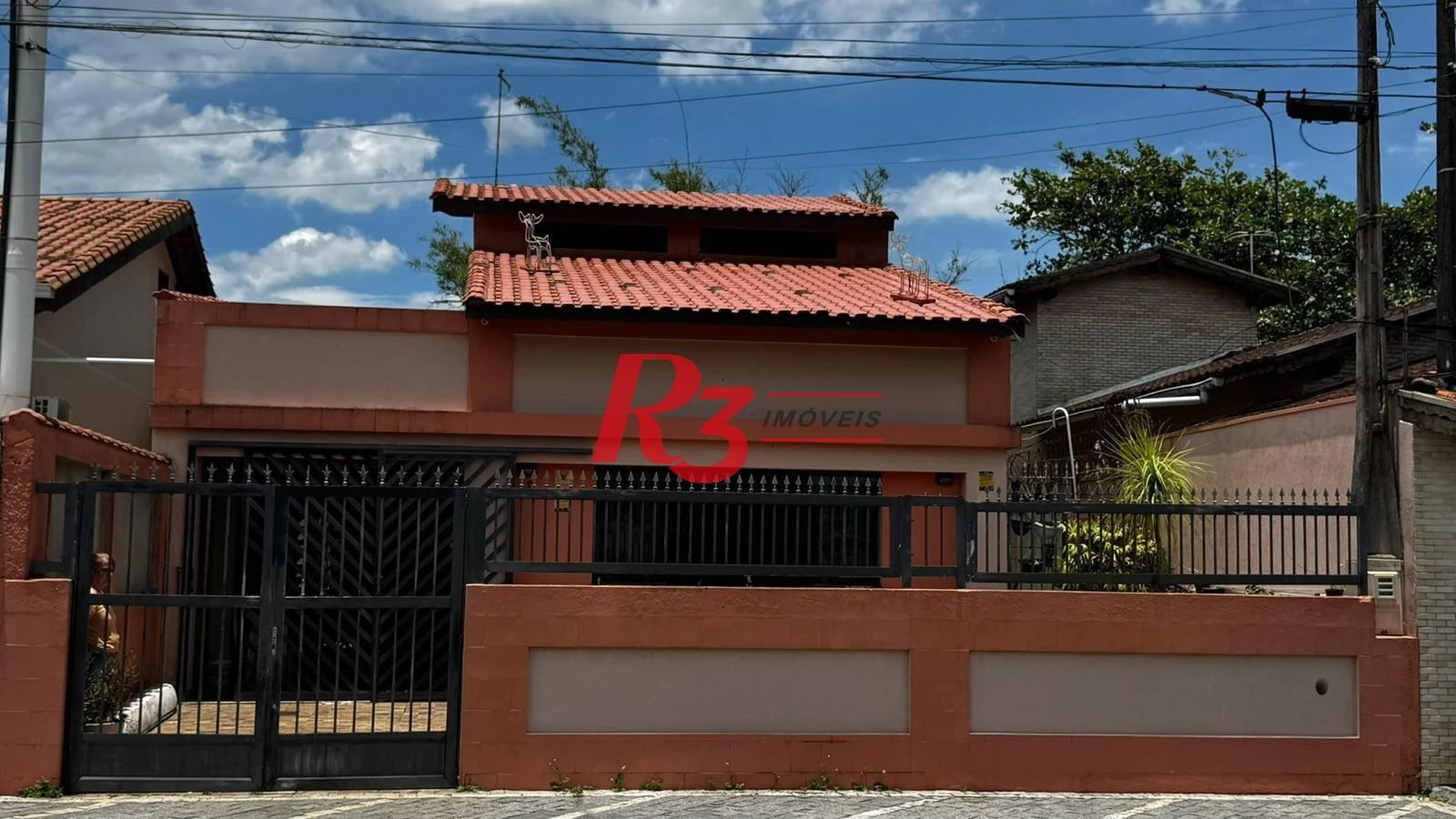 Casa à venda, 138 m² por R$ 695.000,00 - Jardim Imperador - Praia Grande/SP