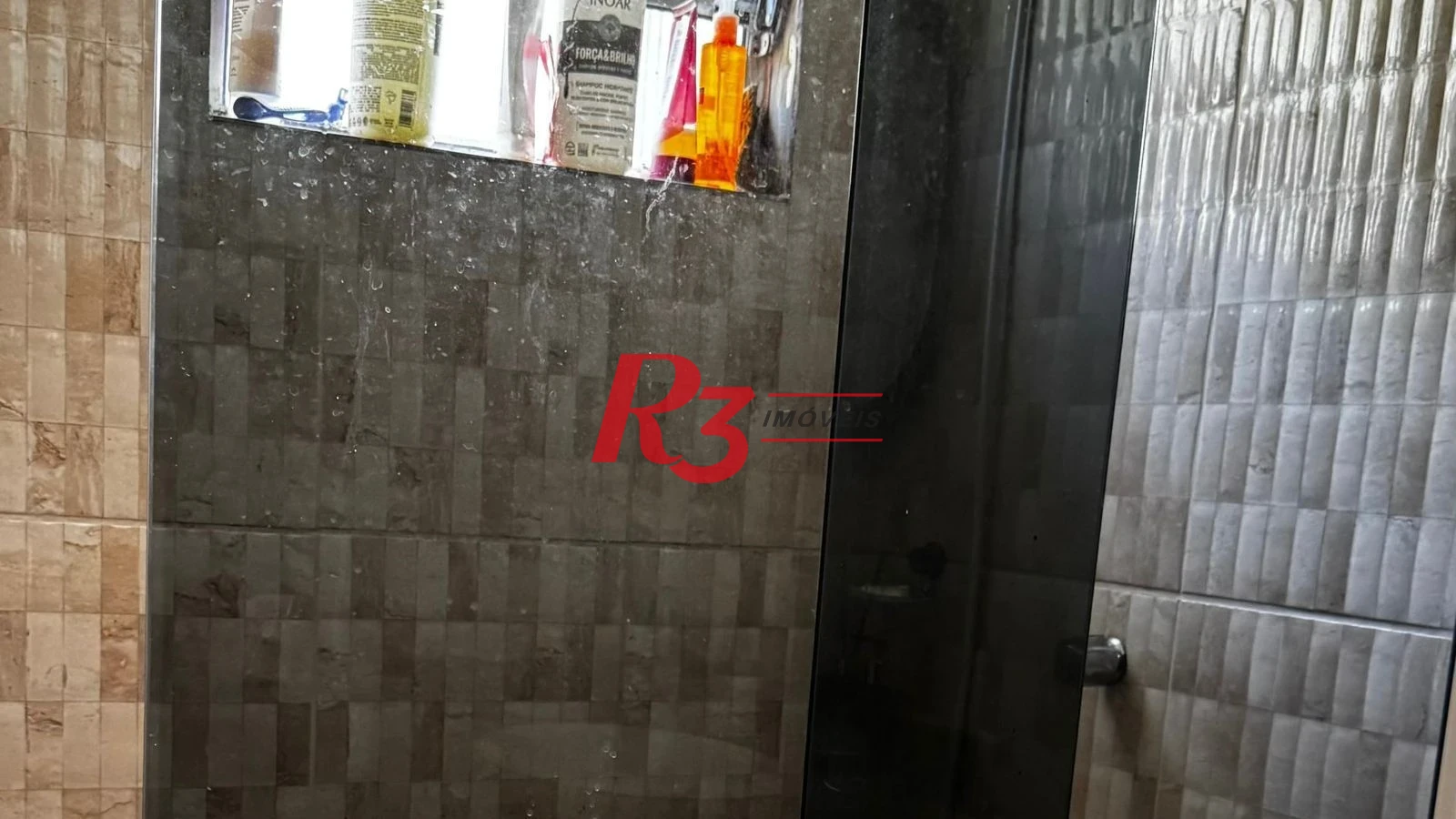 Casa à venda, 138 m² por R$ 695.000,00 - Jardim Imperador - Praia Grande/SP
