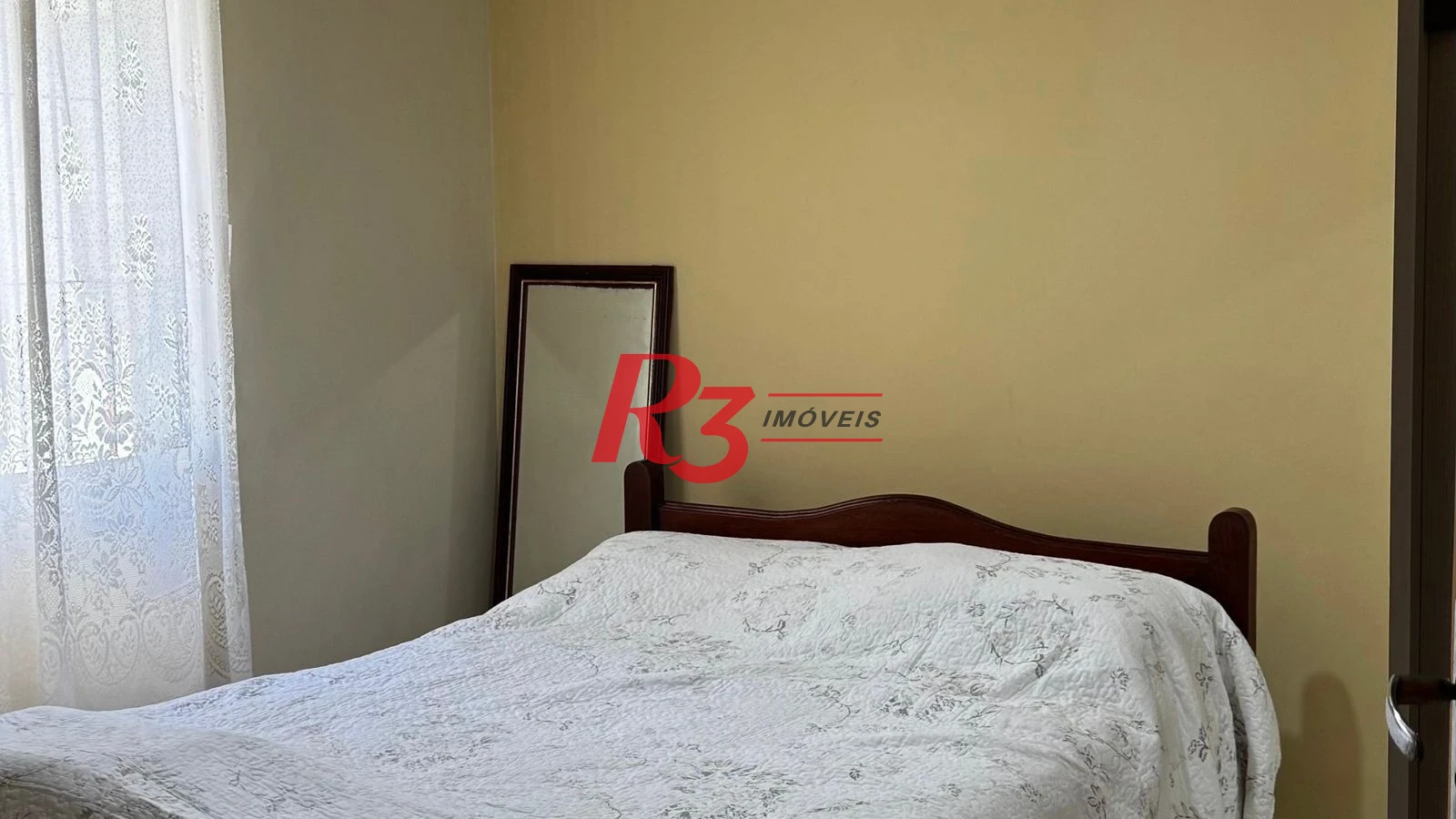 Casa à venda, 138 m² por R$ 695.000,00 - Jardim Imperador - Praia Grande/SP