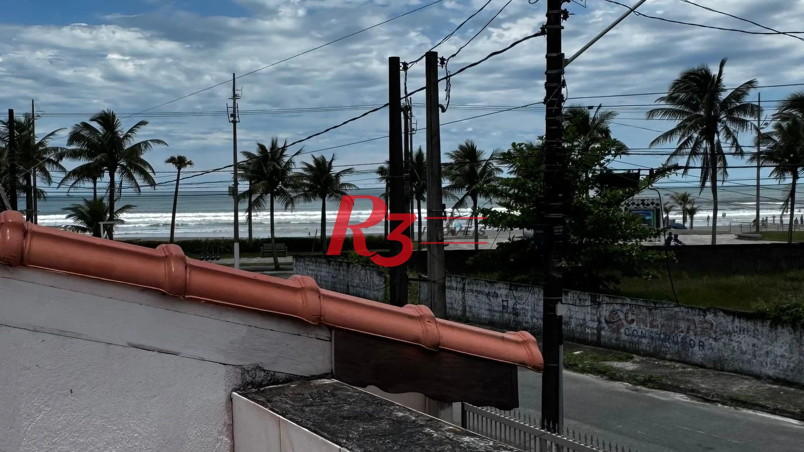 Casa à venda, 138 m² por R$ 695.000,00 - Jardim Imperador - Praia Grande/SP
