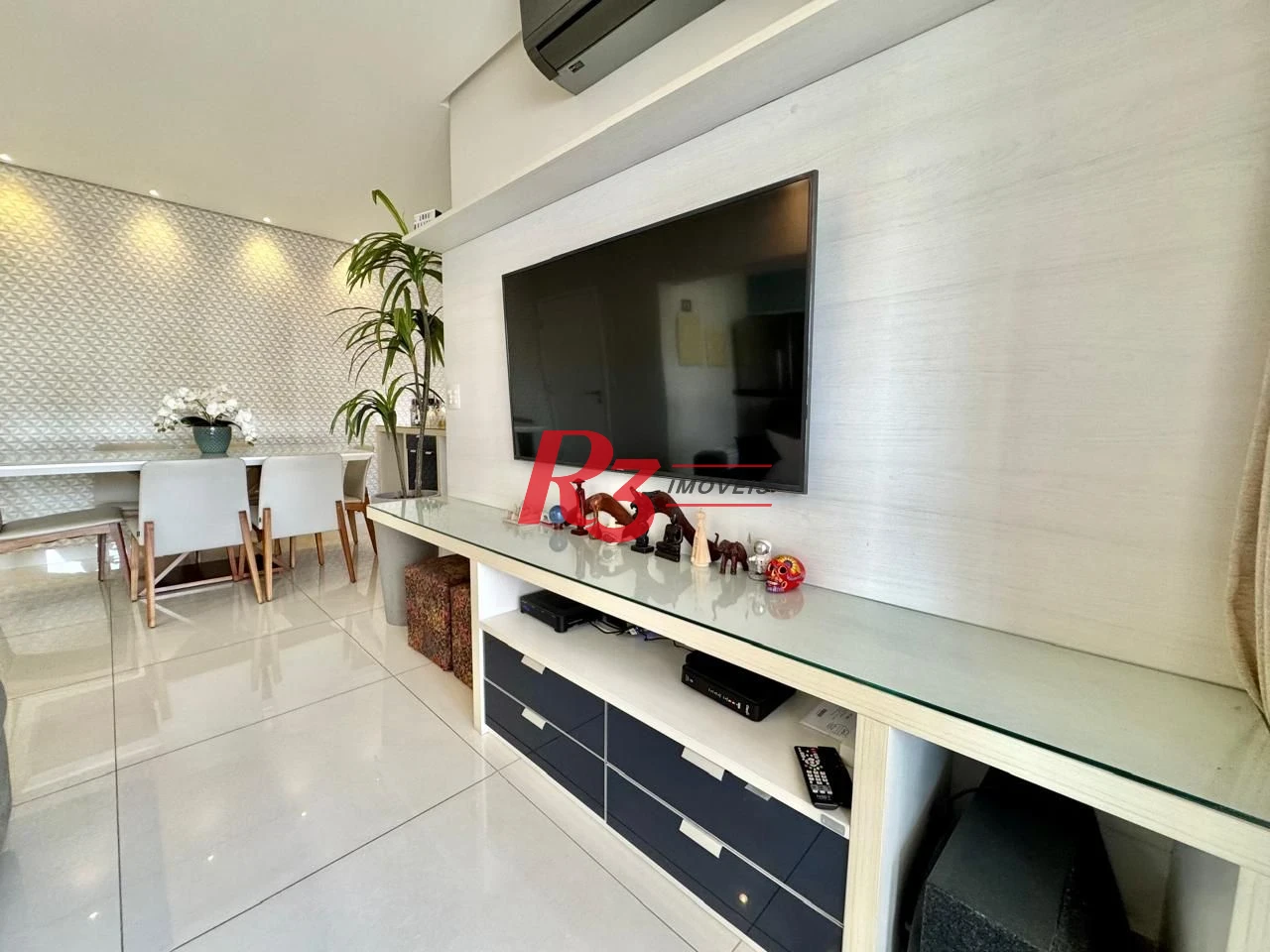 Apartamento com 1 dormitório à venda, 57 m² por R$ 750.000,00 - Boqueirão - Santos/SP