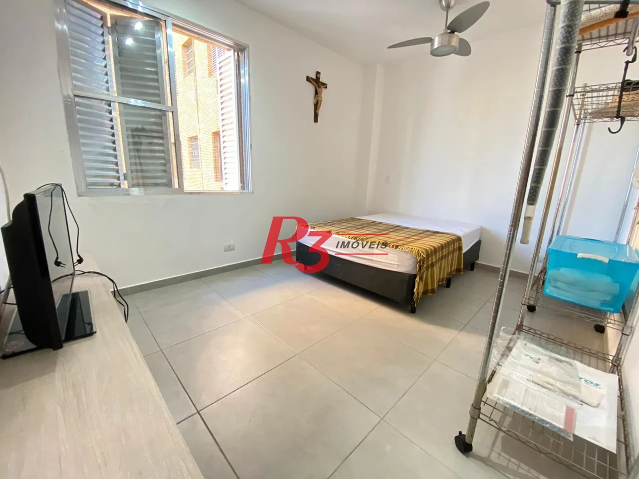 Kitnet com 1 dormitório, 38 m² - venda por R$ 300.000,00 ou aluguel por R$ 3.010,00/mês - Centro - São Vicente/SP