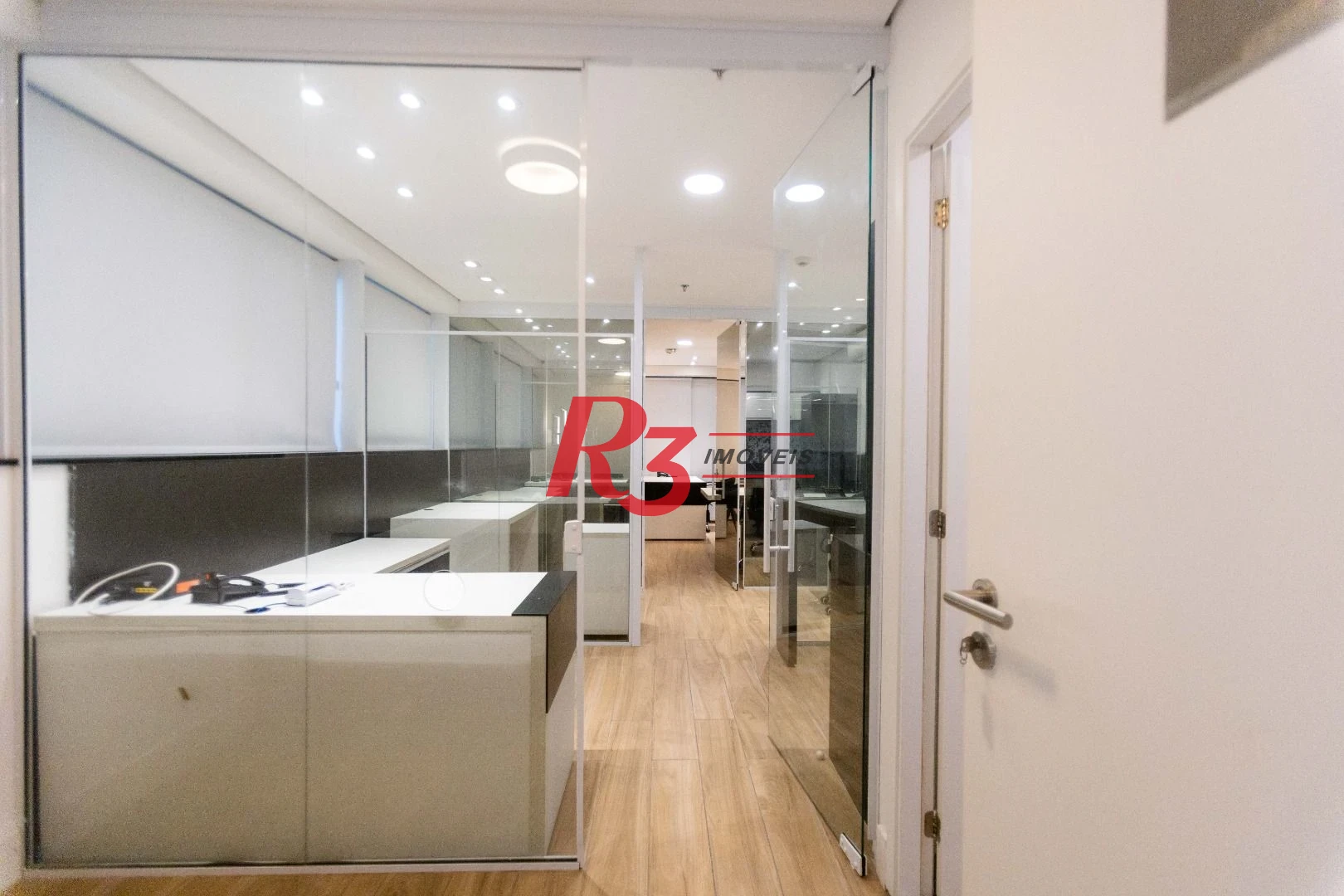 Sala para alugar, 50 m² por R$ 7.071,00/mês - Valongo - Santos/SP