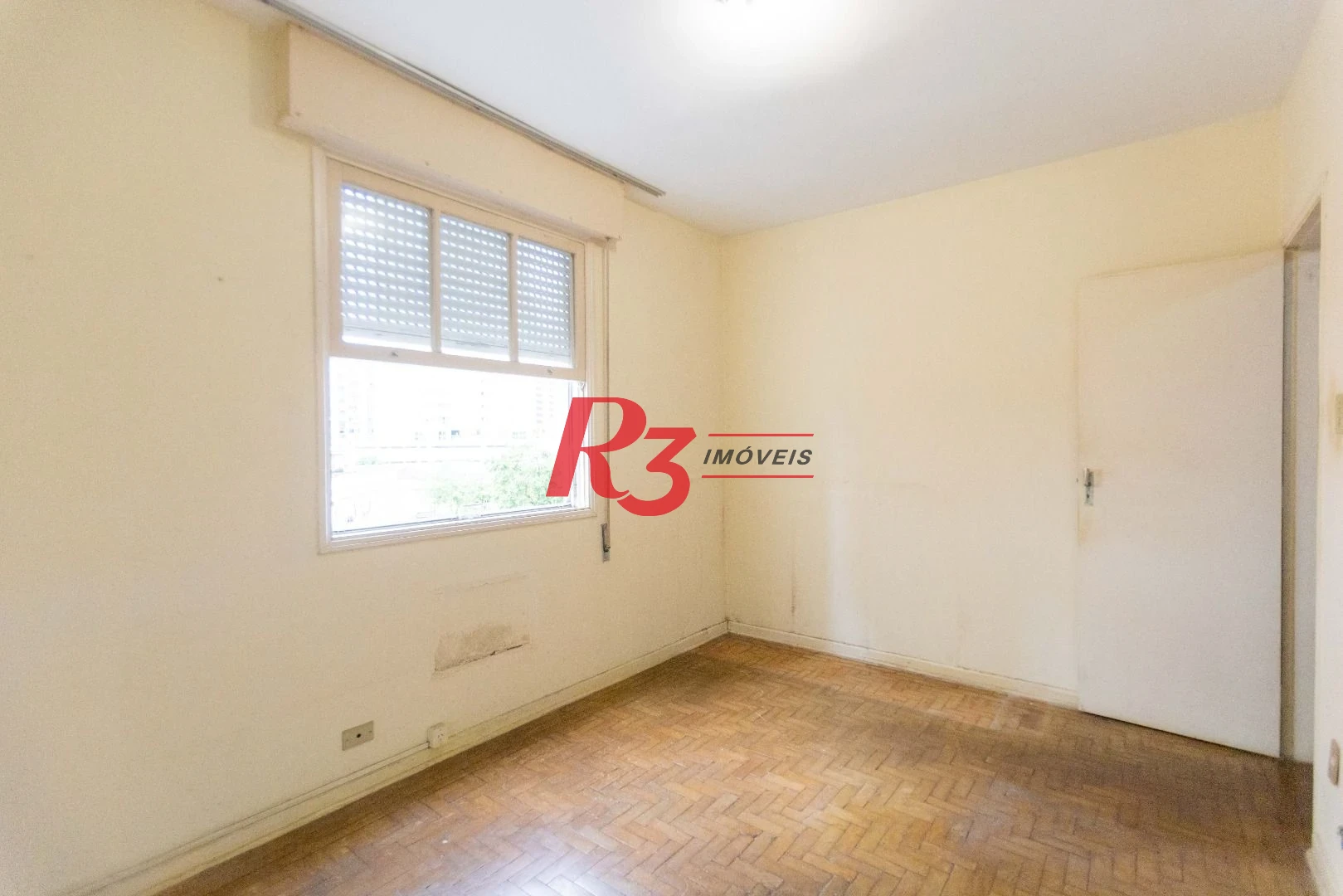 Apartamento com 2 dormitórios à venda, 91 m² por R$ 620.000,00 - Gonzaga - Santos/SP