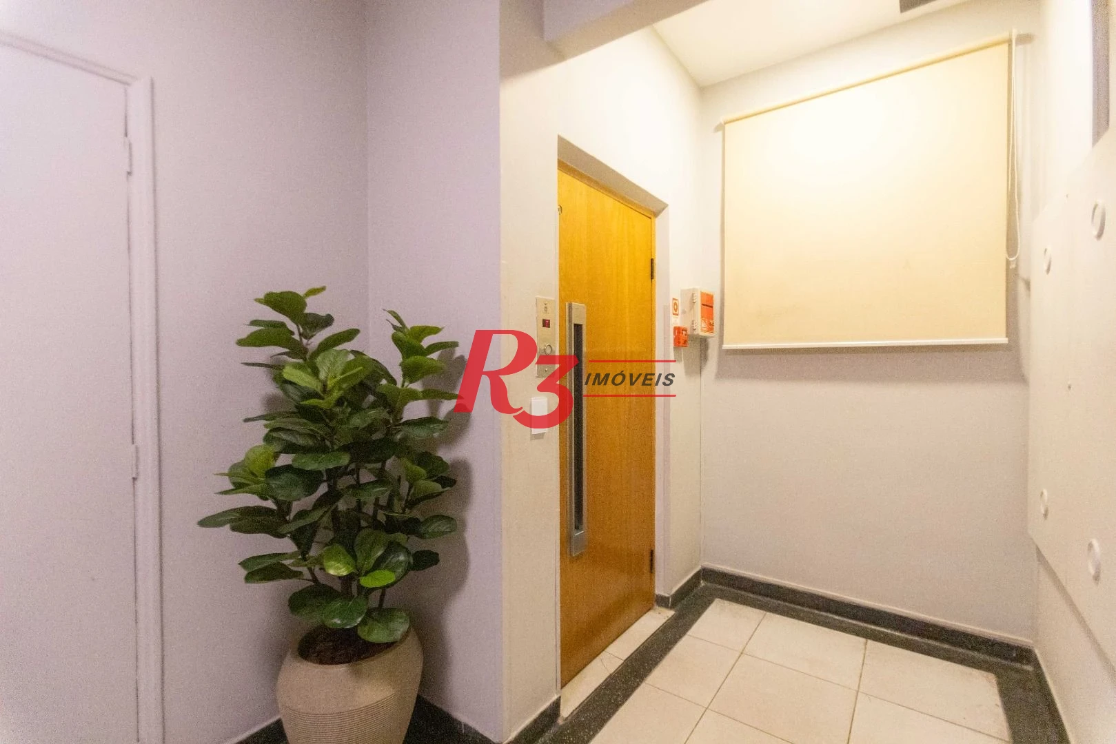 Apartamento com 2 dormitórios à venda, 91 m² por R$ 620.000,00 - Gonzaga - Santos/SP