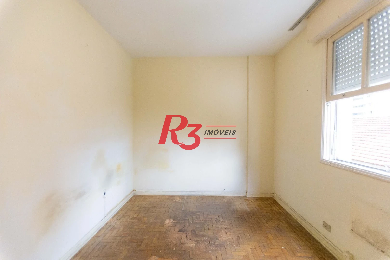 Apartamento com 2 dormitórios à venda, 91 m² por R$ 620.000,00 - Gonzaga - Santos/SP