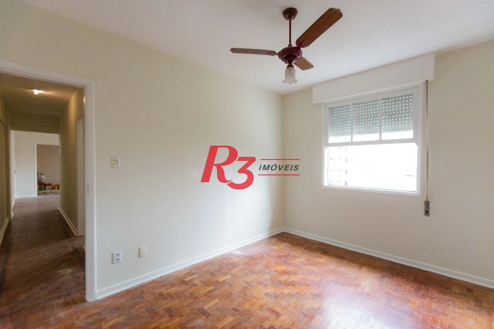 Apartamento com 2 dormitórios à venda, 91 m² por R$ 650.000,00 - Gonzaga - Santos/SP