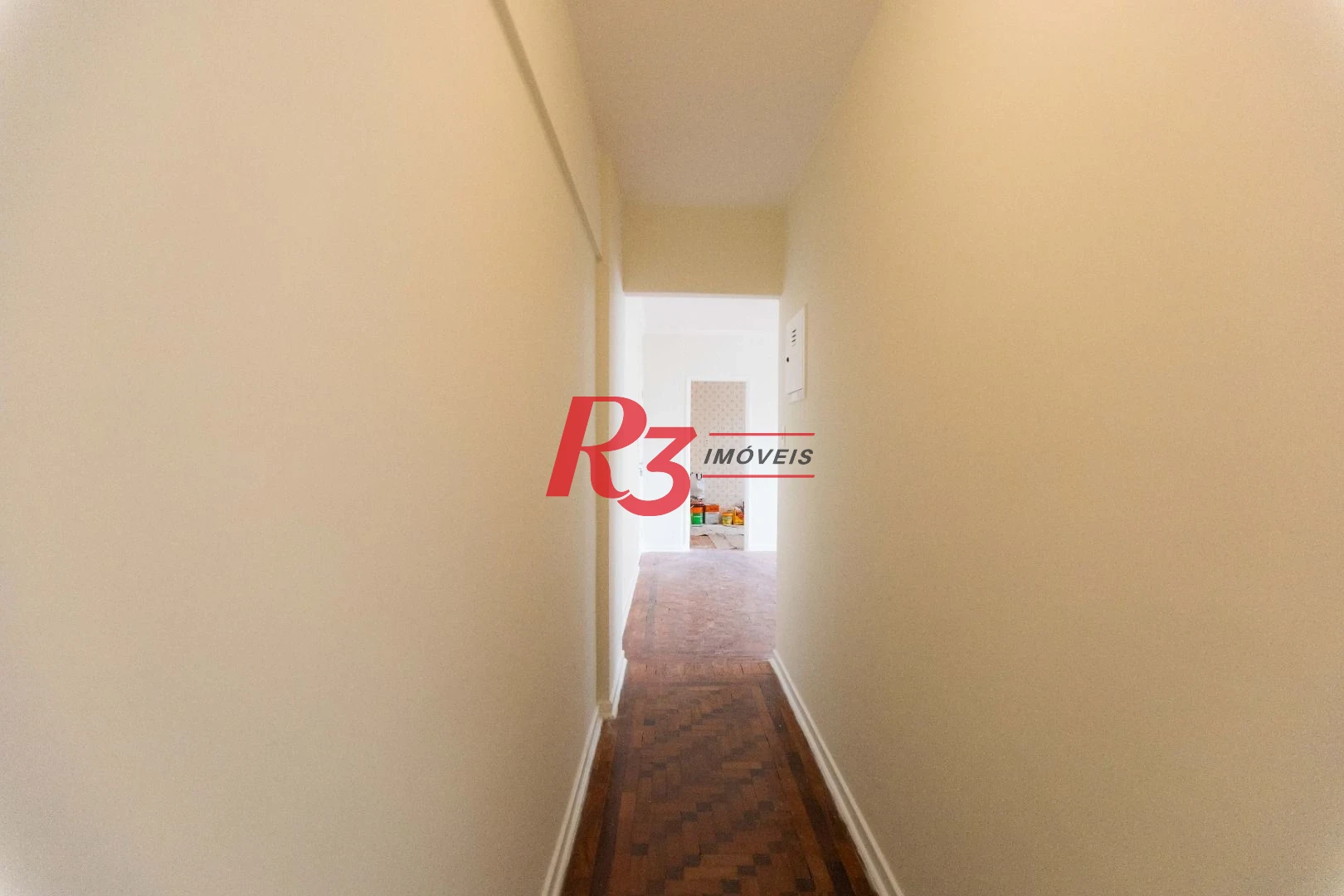 Apartamento com 2 dormitórios à venda, 91 m² por R$ 650.000,00 - Gonzaga - Santos/SP