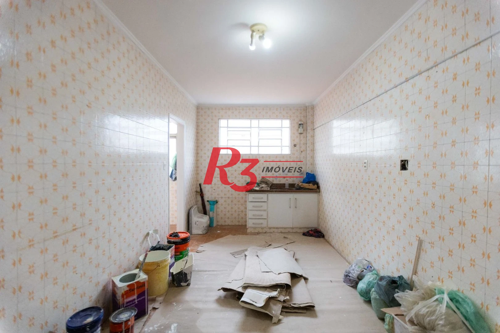 Apartamento com 2 dormitórios à venda, 91 m² por R$ 650.000,00 - Gonzaga - Santos/SP