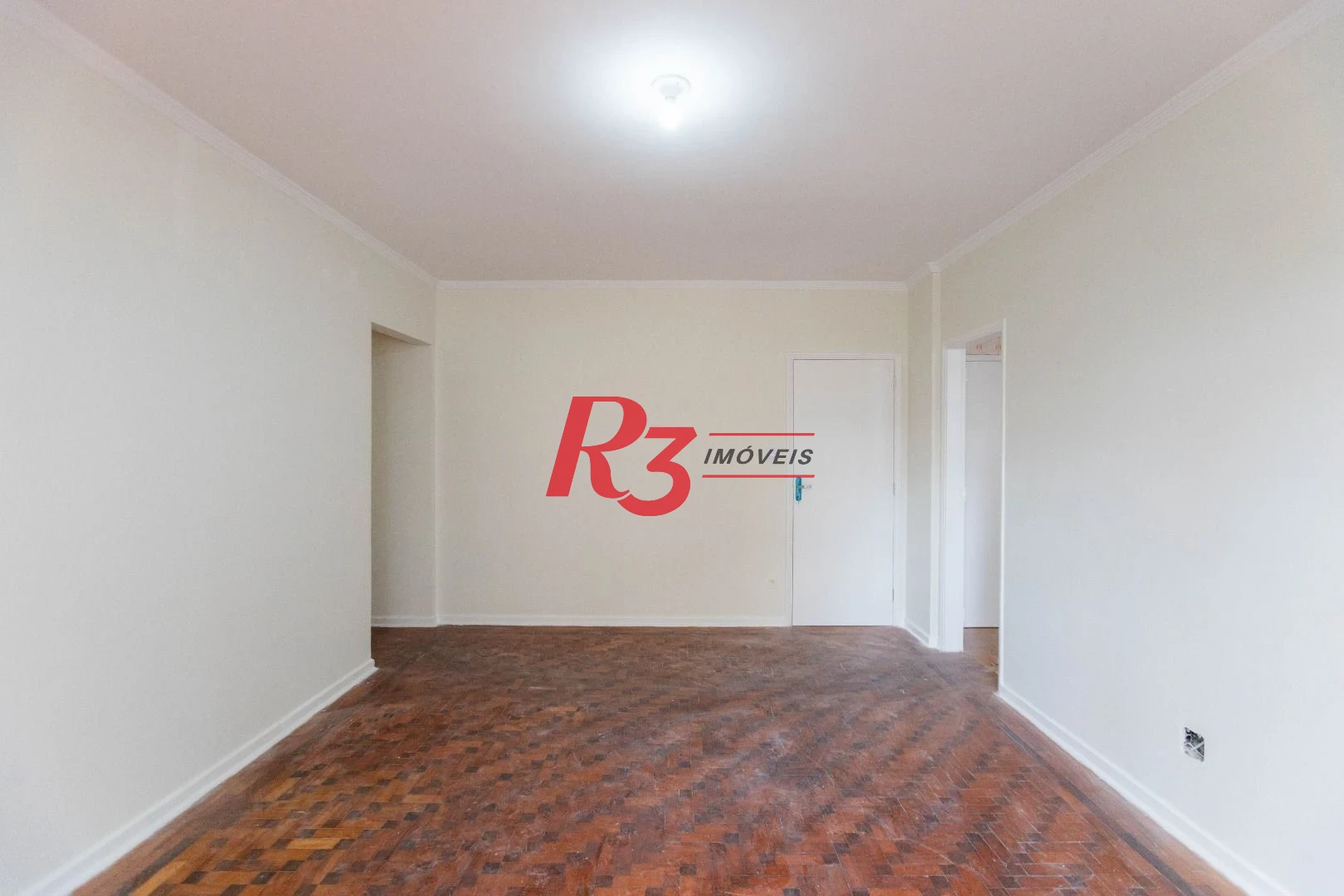 Apartamento com 2 dormitórios à venda, 91 m² por R$ 650.000,00 - Gonzaga - Santos/SP