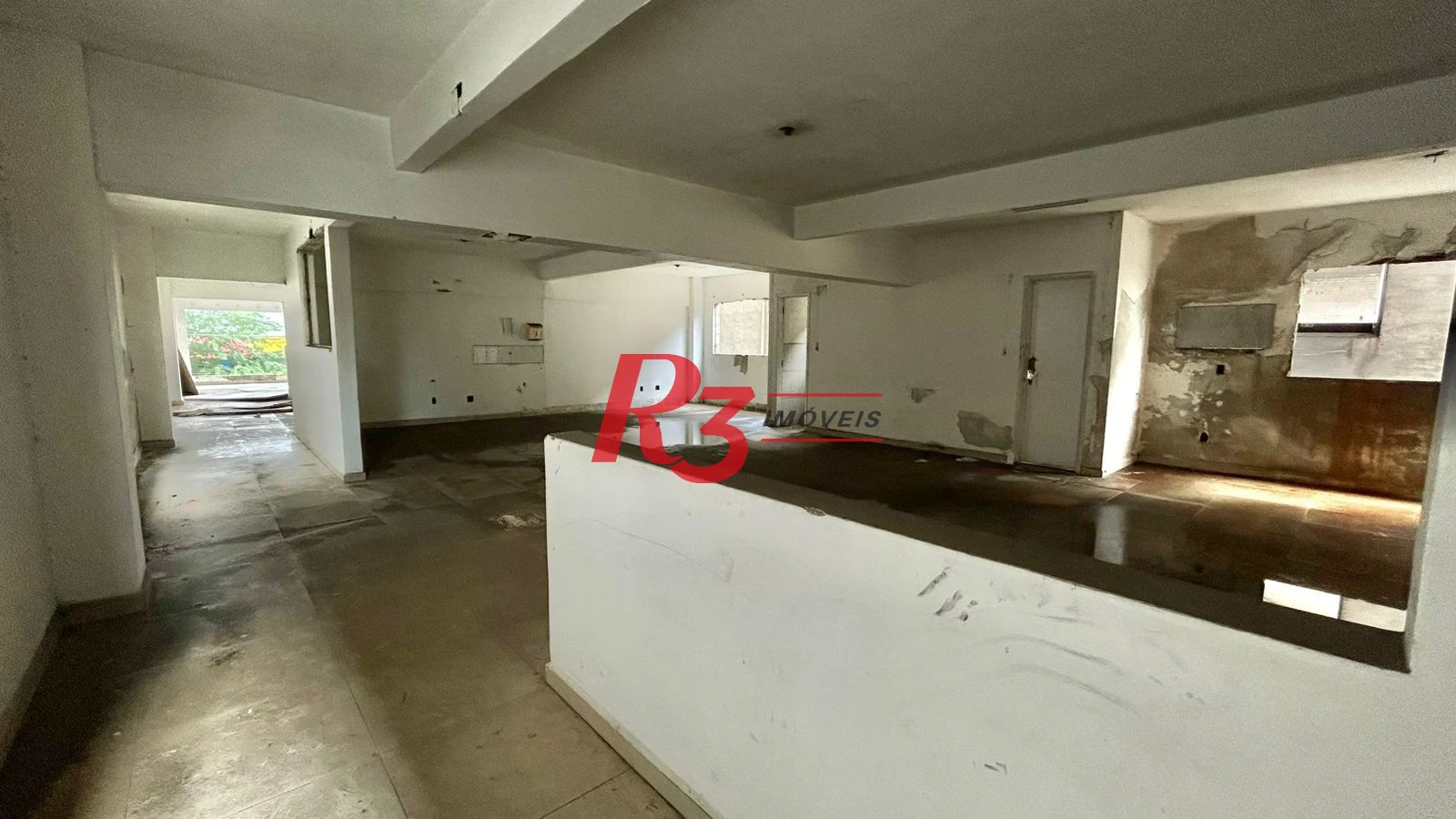 Prédio, 1300 m² - venda por R$ 5.000.000,00 ou aluguel por R$ 61.001,00/mês - Vila Cascatinha - São Vicente/SP