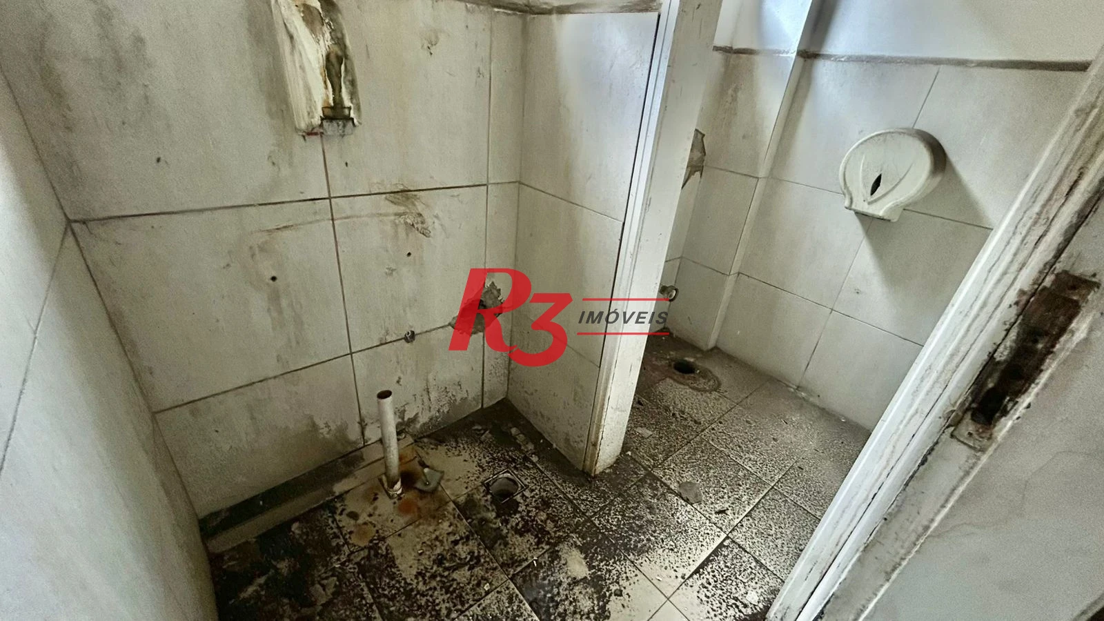 Prédio, 1300 m² - venda por R$ 5.000.000,00 ou aluguel por R$ 61.001,00/mês - Vila Cascatinha - São Vicente/SP
