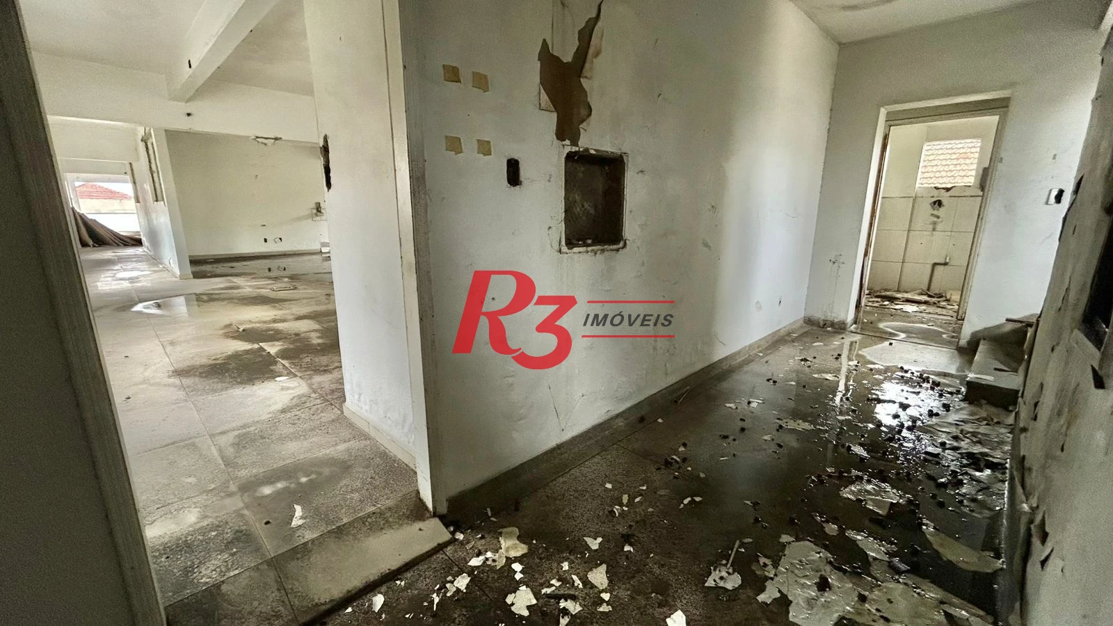 Prédio, 1300 m² - venda por R$ 5.000.000,00 ou aluguel por R$ 61.001,00/mês - Vila Cascatinha - São Vicente/SP