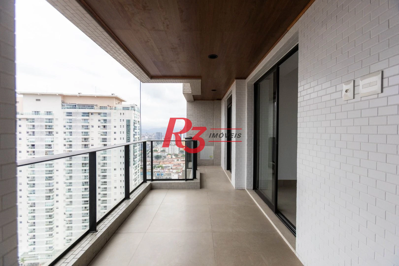 Apartamento com 1 dormitório à venda, 54 m² por R$ 935.000,00 - Boqueirão - Santos/SP