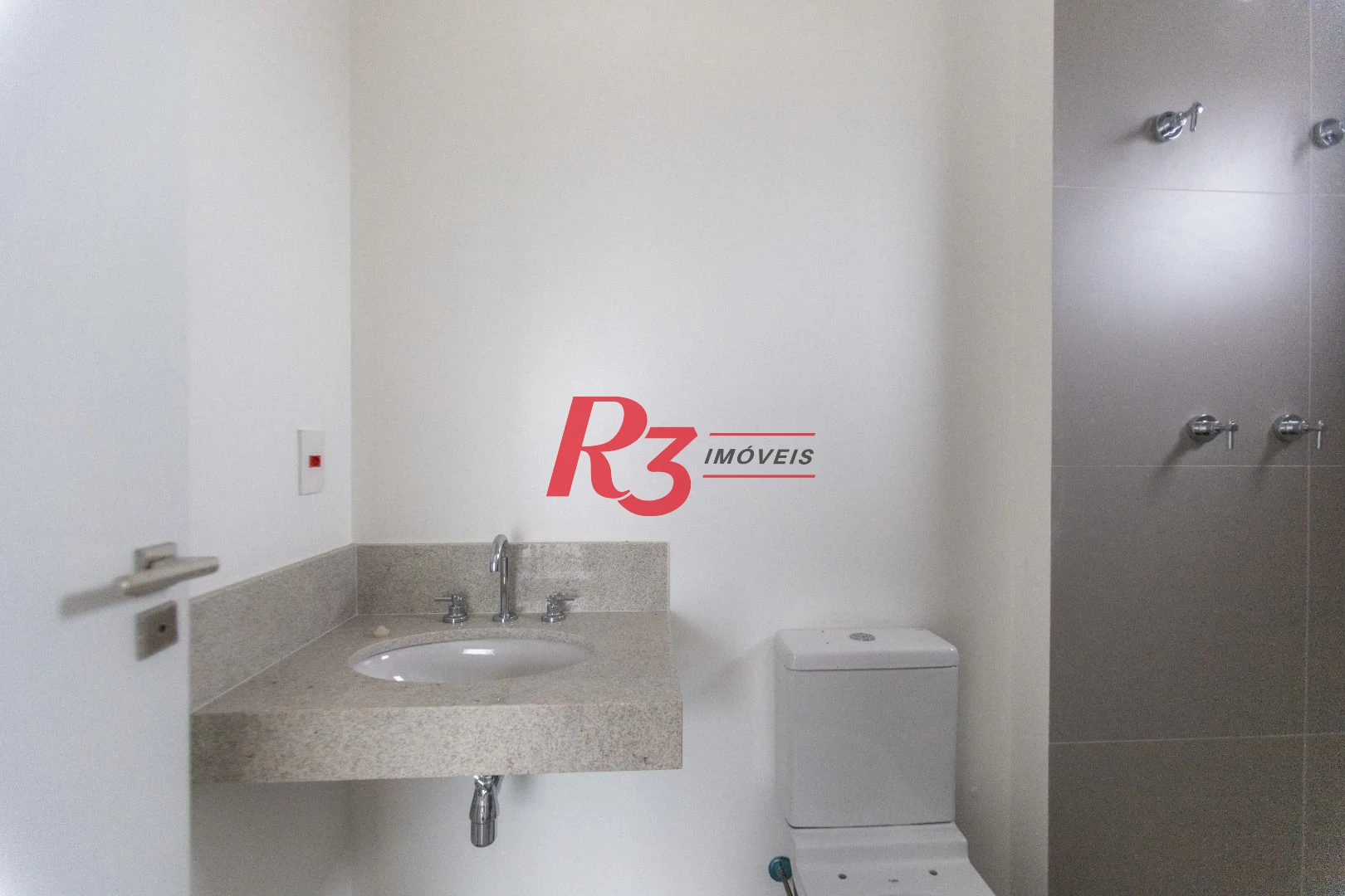 Apartamento com 2 dormitórios à venda, 83 m² por R$ 1.272.000,00 - Boqueirão - Santos/SP
