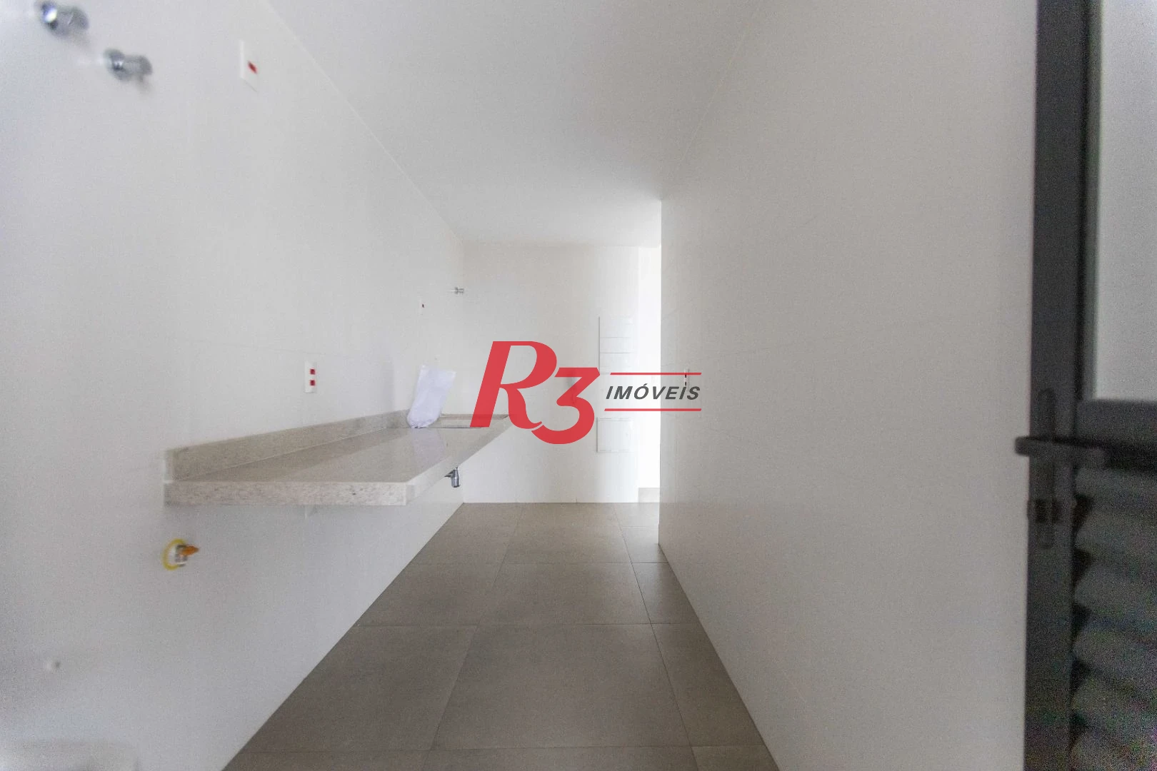 Apartamento com 2 dormitórios à venda, 83 m² por R$ 1.272.000,00 - Boqueirão - Santos/SP
