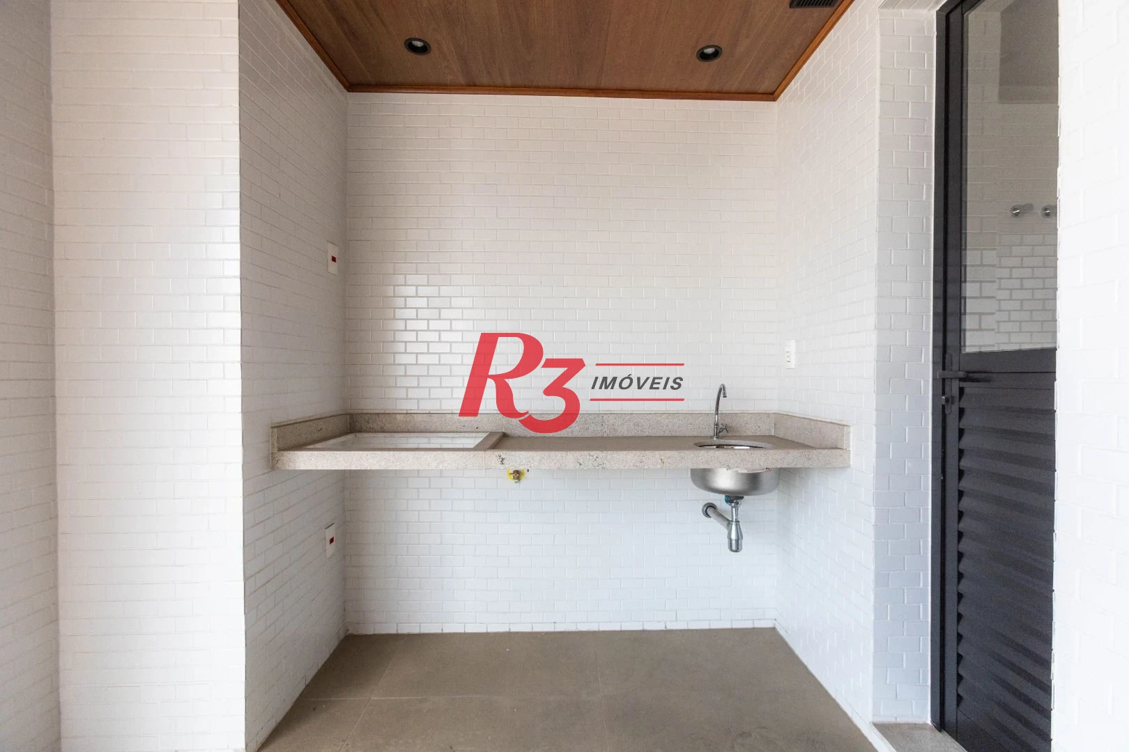 Apartamento com 2 dormitórios à venda, 83 m² por R$ 1.220.000,00 - Boqueirão - Santos/SP