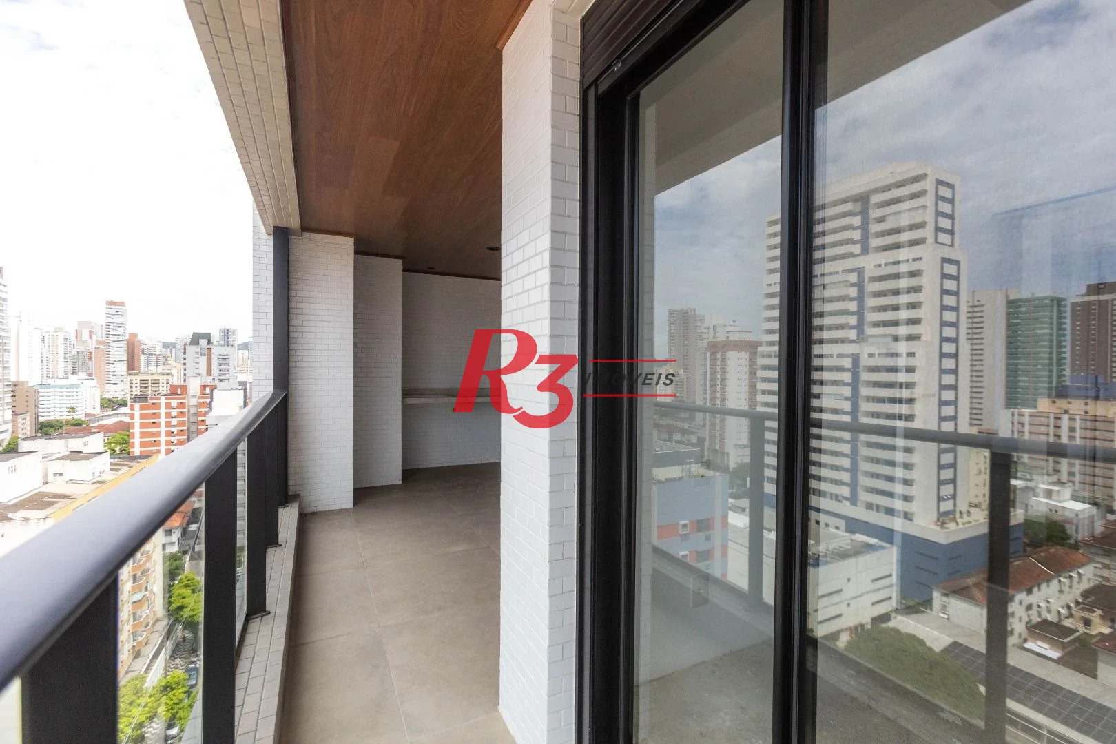 Apartamento com 2 dormitórios à venda, 83 m² por R$ 1.220.000,00 - Boqueirão - Santos/SP