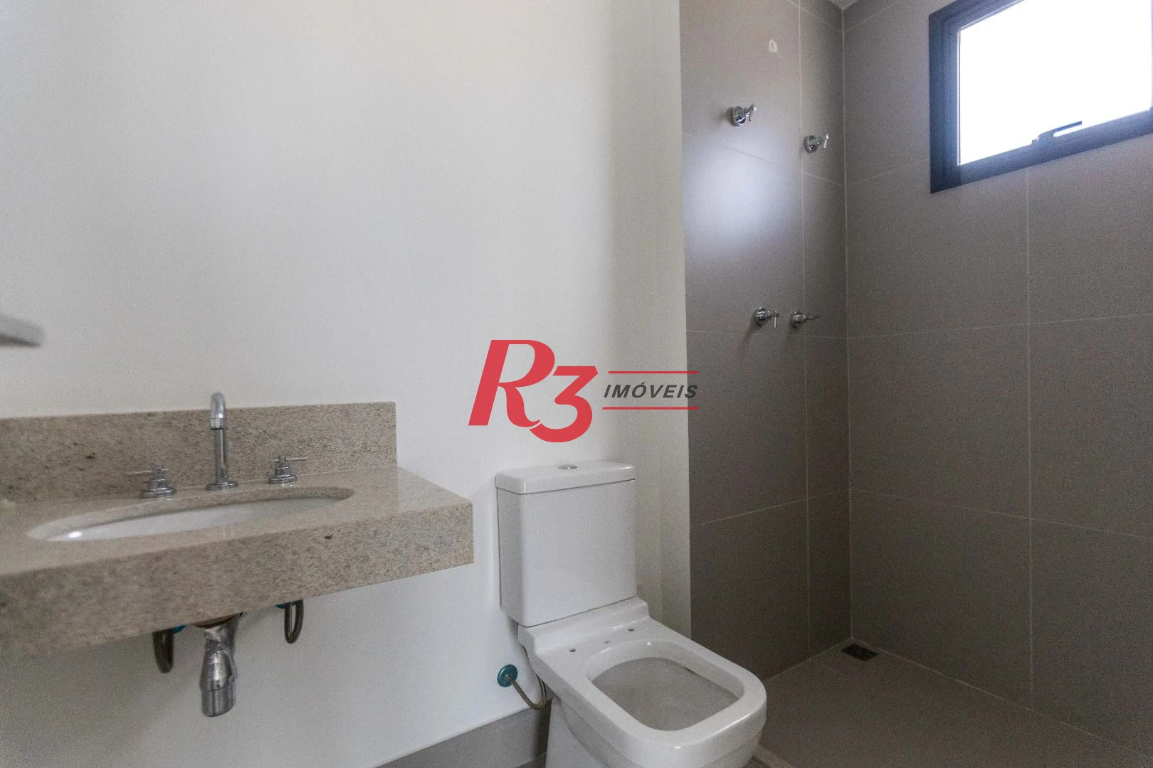 Apartamento com 2 dormitórios à venda, 83 m² por R$ 1.220.000,00 - Boqueirão - Santos/SP