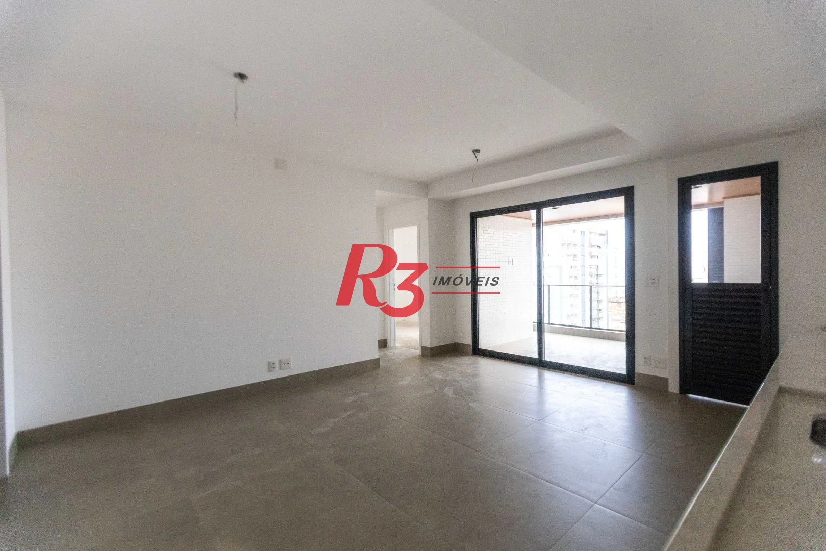 Apartamento com 2 dormitórios à venda, 83 m² por R$ 1.220.000,00 - Boqueirão - Santos/SP