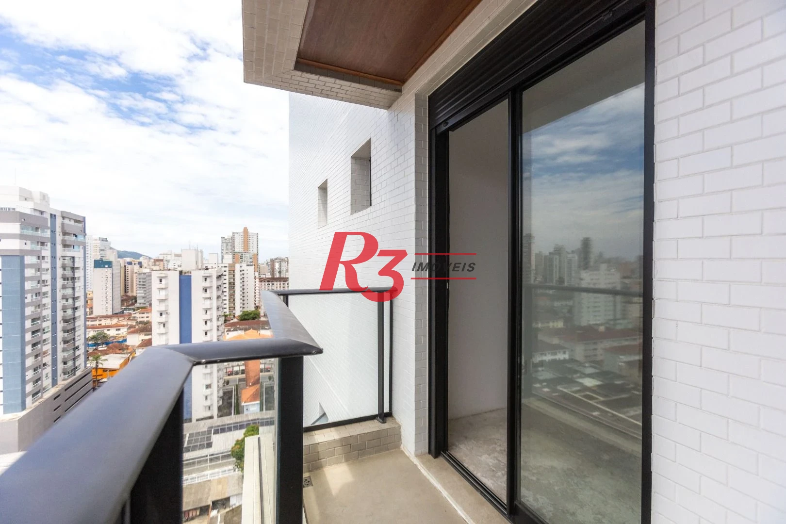 Apartamento com 2 dormitórios à venda, 83 m² por R$ 1.220.000,00 - Boqueirão - Santos/SP
